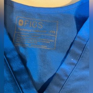 Royal Blue FIGS Catarina tops XXS